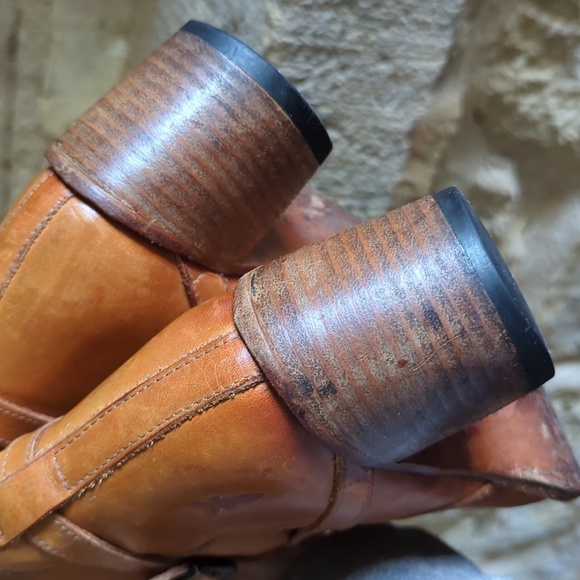 FRYE I Vintage Genuine Goodyear Welt Tall Cognac Leather Boots with Buckles, 5.5 - Picture 10 of 16